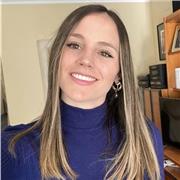 Profesora de secundaria y bachillerato desde hace 5 años, imparte clases presenciales y online